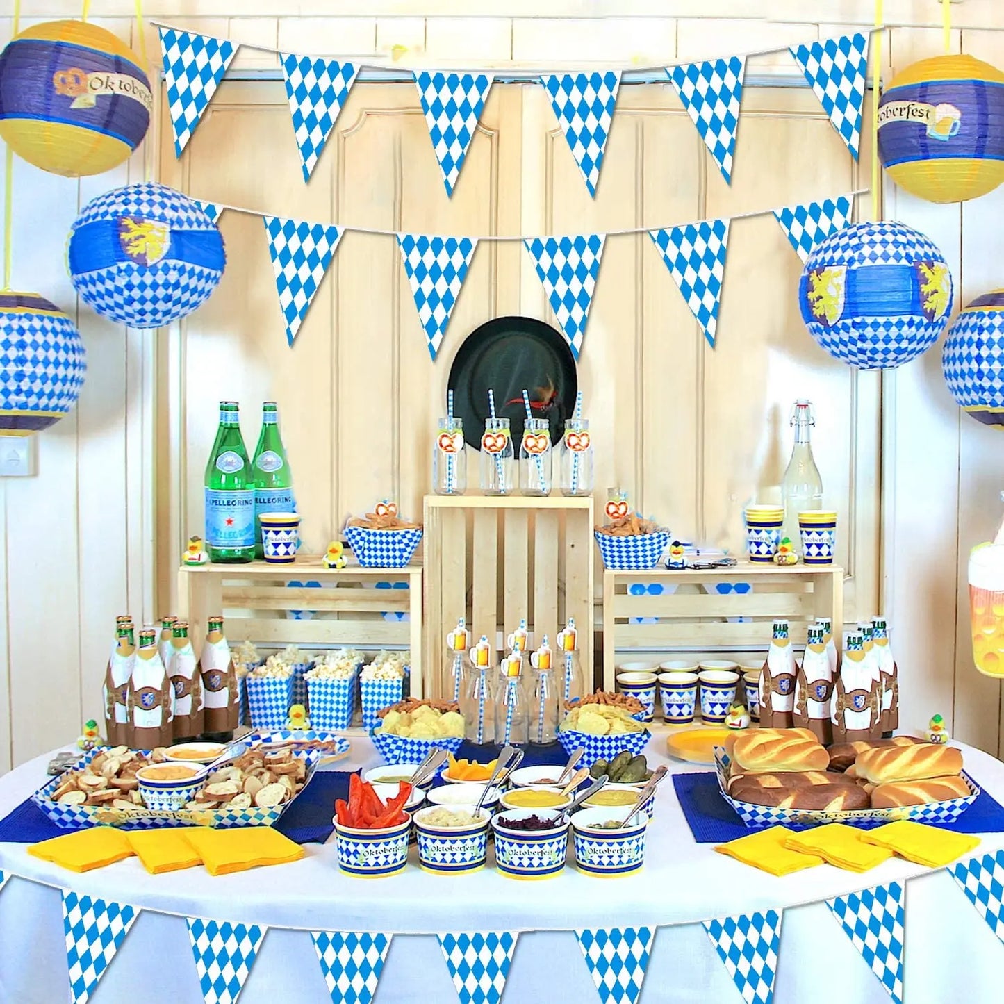 10 Meters Oktoberfest Bavarian Blue White Lattice Plastic Banners Flag Pennant for Bar Beer Oktoberfest Themed Party Decorations