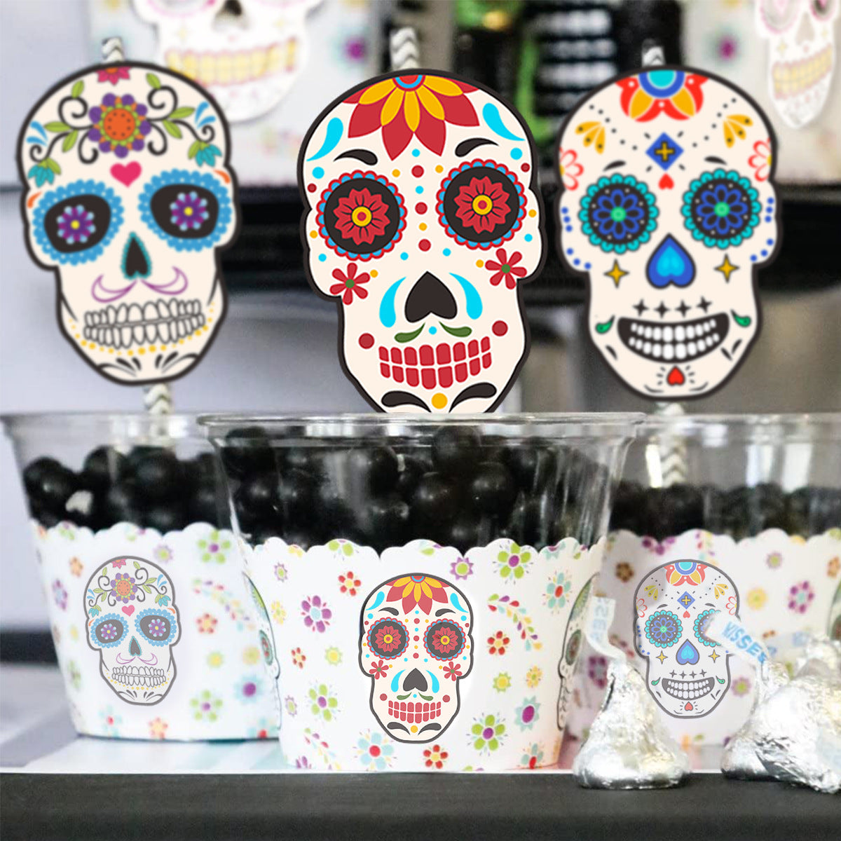 24Pcs Skull Disposable Paper Drinking Cocktail Juice Wine Straw Tableware for Mexican Day of The Dead Halloween Party Decoration