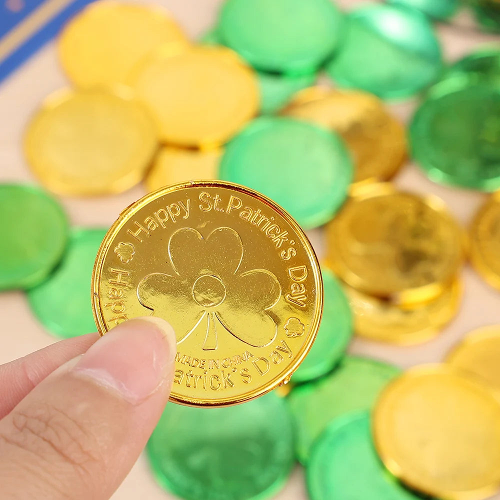 10-100Pcs St Patricks Day Prop Coins Green Gold Clover Lucky Shamrock Party Decoration Props Party Gifts Favors Green Coins Toys