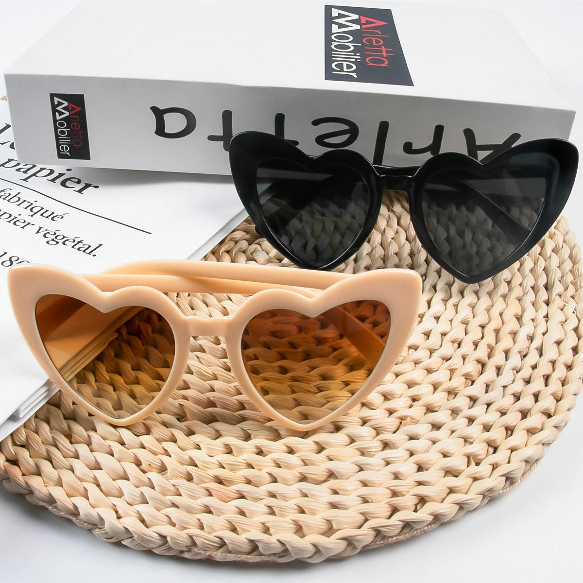 10pcs Bachelorette Party Sunglasses Black White Pink Square Heart Shape Glasses Bride and Groom Photo Glasses Bridal Shower Deco