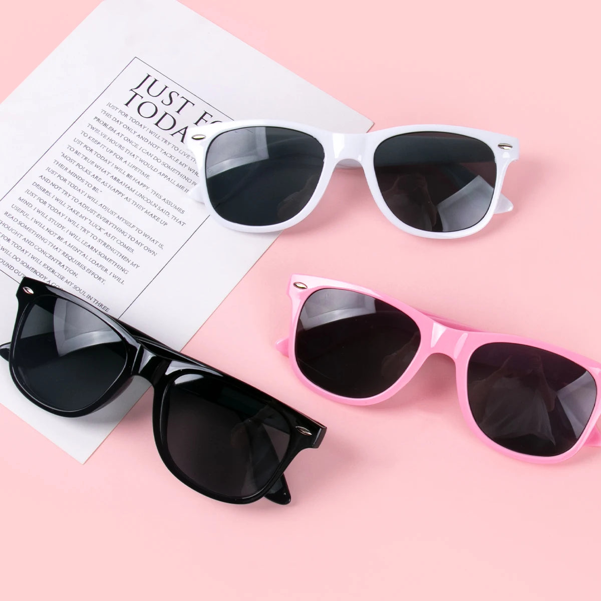 10pcs Bachelorette Party Sunglasses Black White Pink Square Heart Shape Glasses Bride and Groom Photo Glasses Bridal Shower Deco