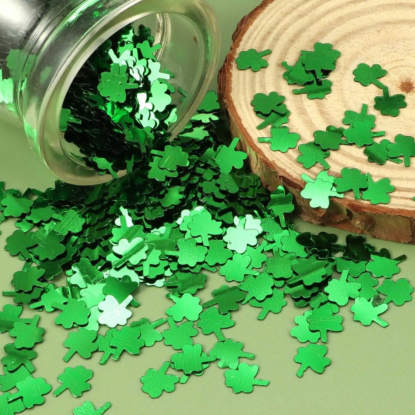 15g/30g St Patricks Day Table Decoration Sequins PVC Green Shamrock Confetti for Irish Festival Holiday Party Home Decoration