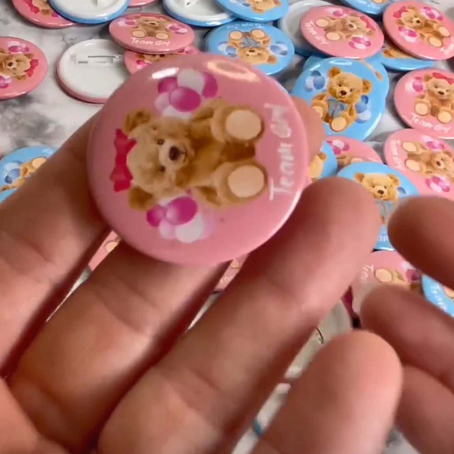 10pcs Gender Reveal Theme Tinplate Badges Cute Bear Team Boy Girl Button Pins Baby Shower Birthday Party Favors Decoration