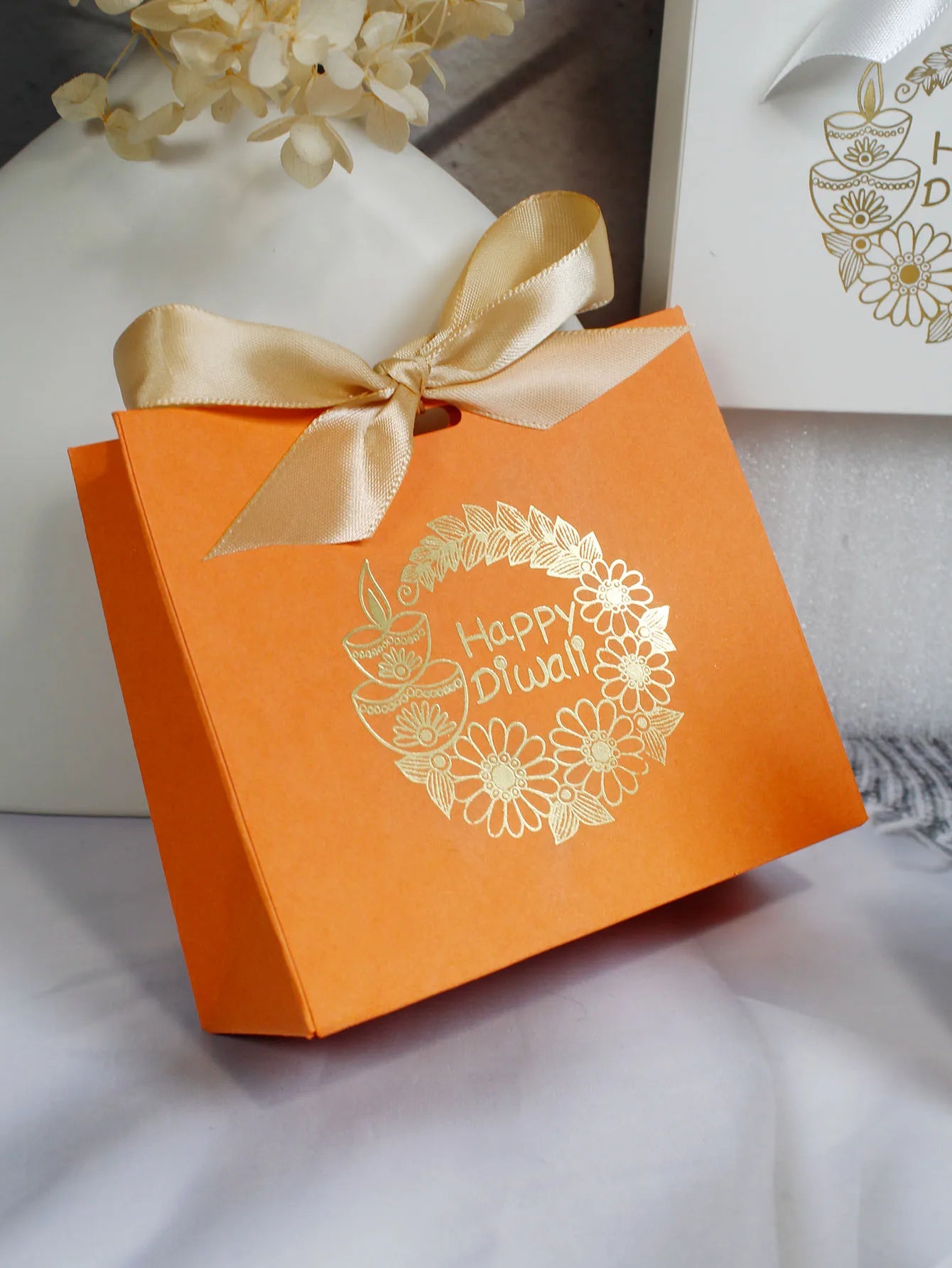 Indian Diwali Candy Box, Indian Festival Decoration Festival, Halloween, Orange Box, White Box Exquisite Gift Box for Candy