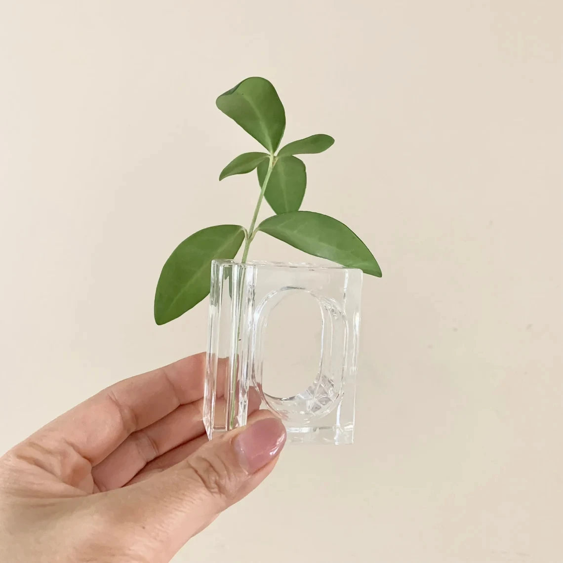4-24Pcs Acrylic Napkin Rings Flower Vase Napkin Holders Clear Square Napkin Rings Bulk for Wedding Party Banquet Table Decor
