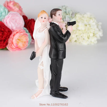 Cake Toppers Dolls Bride and Groom Figurines Funny Wedding Cake Toppers Stand Topper Decoration Supplies Marry Figurine