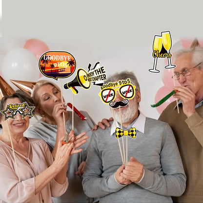 Retirement Theme Black Paper Photo Booth Props Photo Frame Dress Up Costume Mask for Happy Retirement Birthday Party Decoration