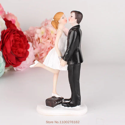 Cake Toppers Dolls Bride and Groom Figurines Funny Wedding Cake Toppers Stand Topper Decoration Supplies Marry Figurine