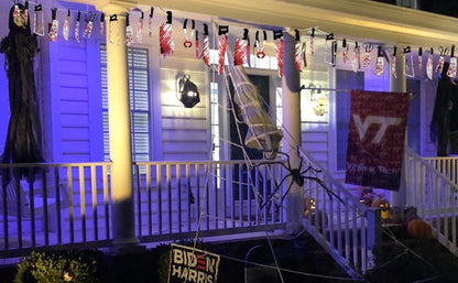 32PCS Halloween Bloody Banner Props. For zombie/vampire party. Fits haunted house. Weapon banner. Great Halloween décor