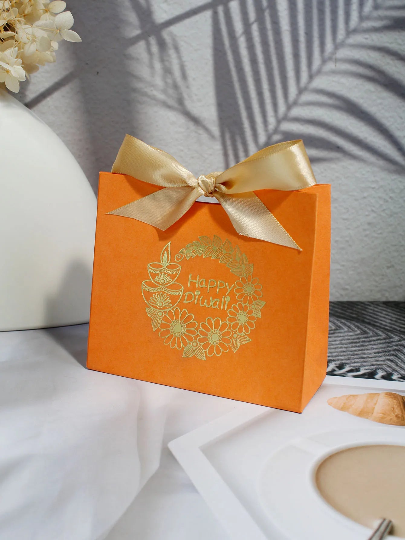 Indian Diwali Candy Box, Indian Festival Decoration Festival, Halloween, Orange Box, White Box Exquisite Gift Box for Candy