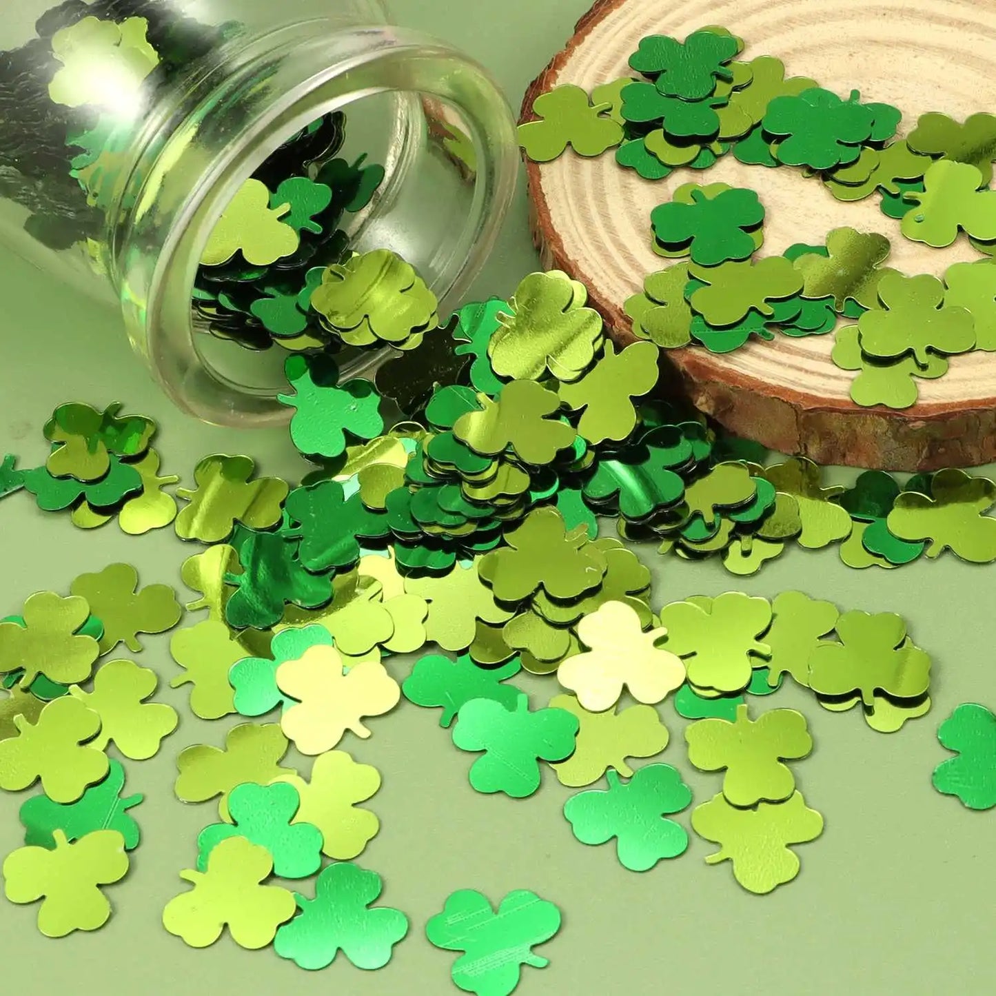 15g/30g St Patricks Day Table Decoration Sequins PVC Green Shamrock Confetti for Irish Festival Holiday Party Home Decoration