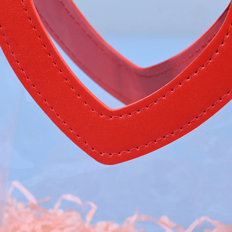 1 Pieces New Heart Portable Transparent PVC Tote Bag Ornament Wedding Candy Gift Bag Plastic Cosmetics Bag Jelly Bag Gift Bag